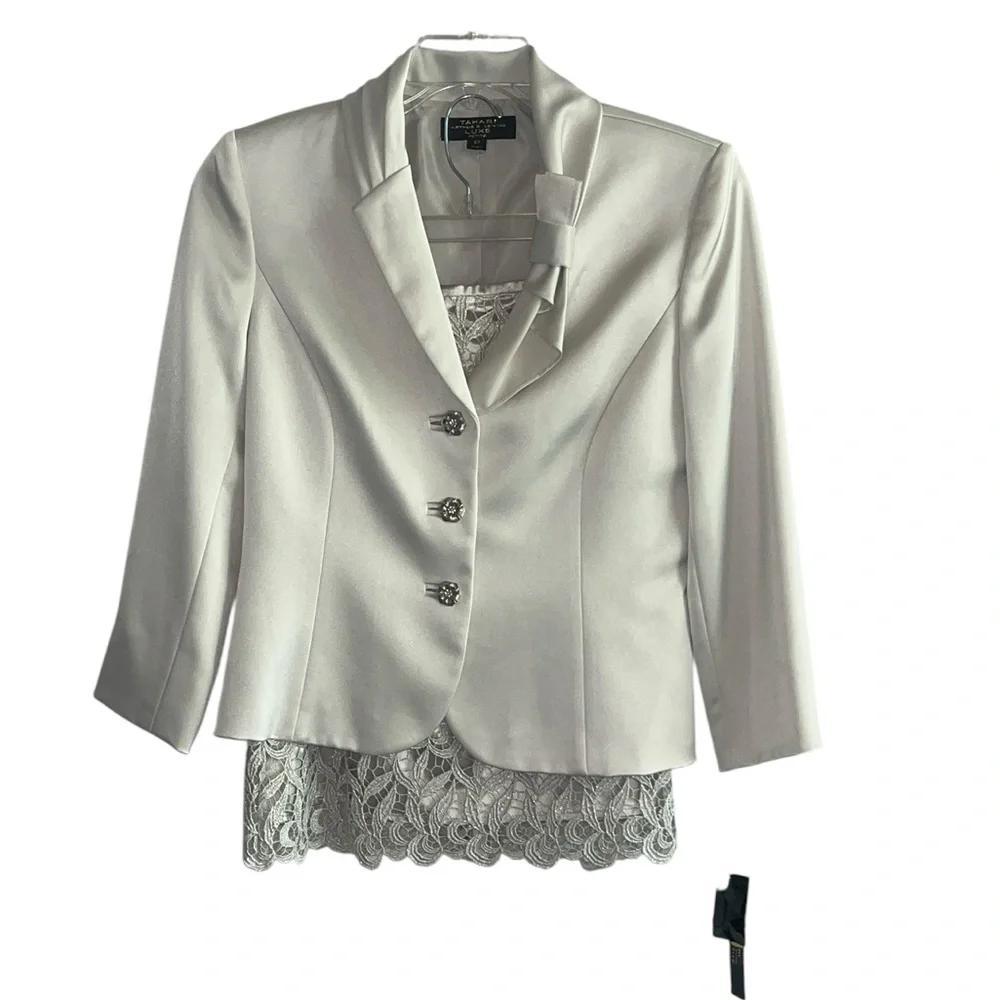 Tahari Gray Formal Suit Lace Sirt Size 8P  NWT - Picture 2 of 16